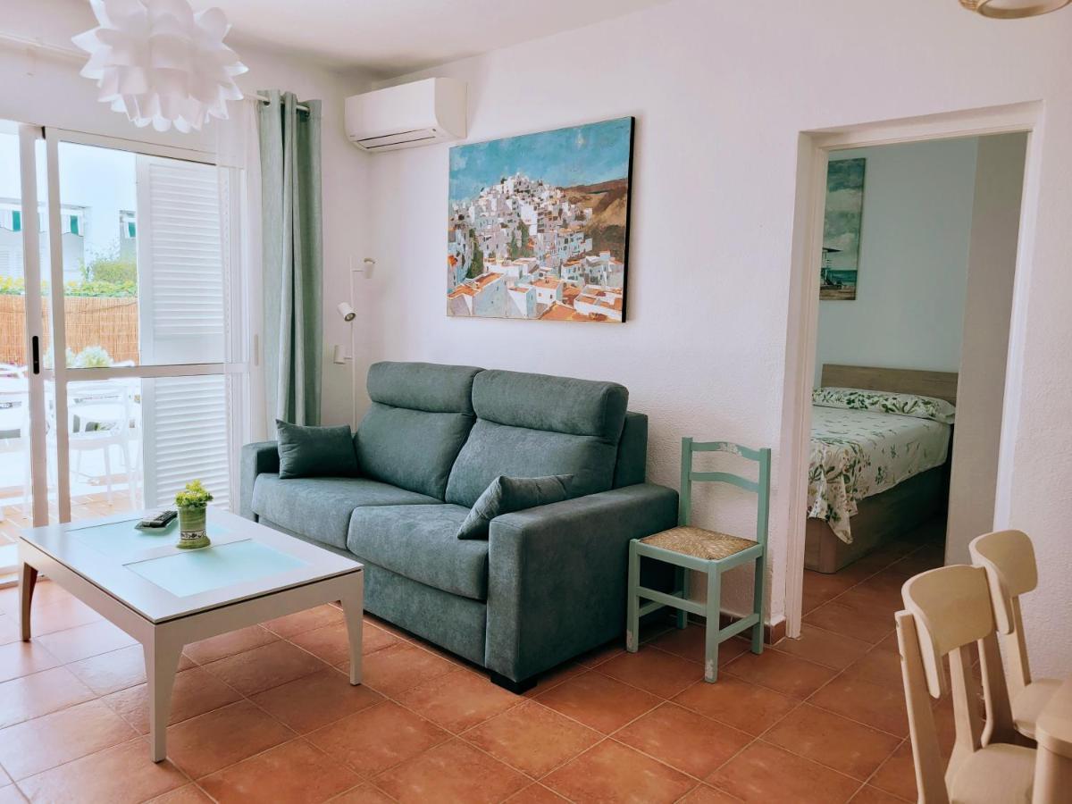 Casa A 400m De Playa, 3 Habitaciones, 2 Banos Y Jardin